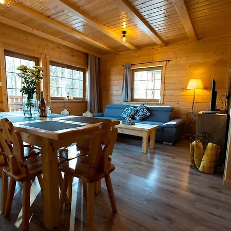 Pod Lipami Ferienhaus *