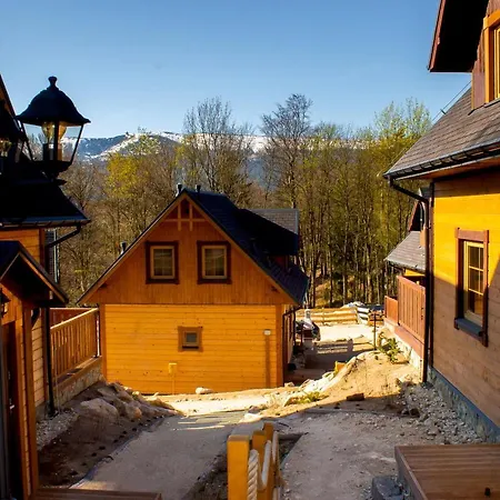Holiday home Pod Lipami *