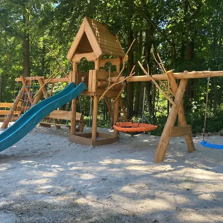 Chałupy Pod Lipami Dom wakacyjny