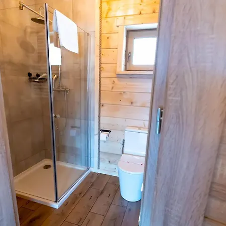 Chałupy Pod Lipami *