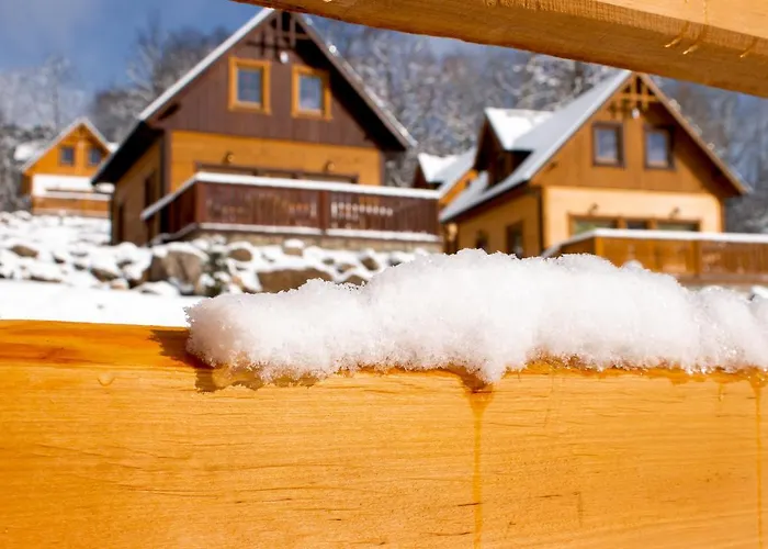 Pod Lipami 스클라르스카포렘바